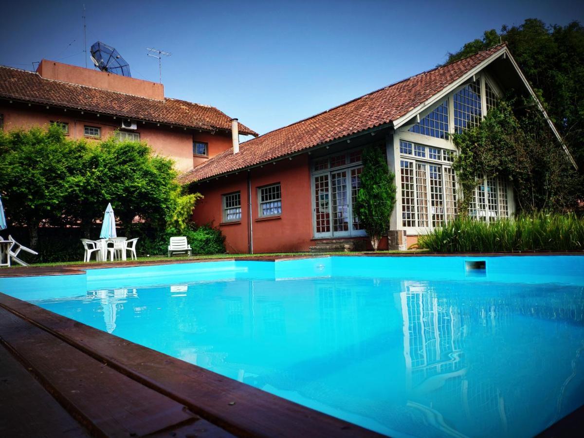 Pousada Casa Rosa Canela Buitenkant foto