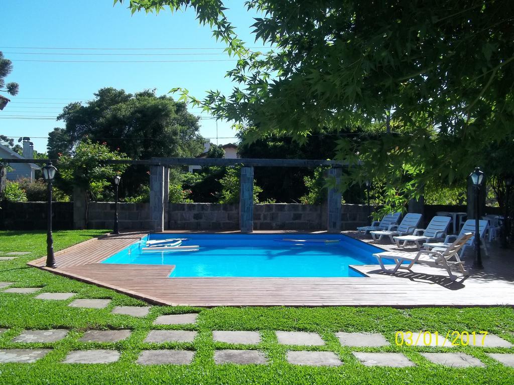 Pousada Casa Rosa Canela Buitenkant foto